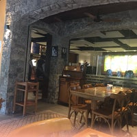 Photo taken at Vinícius Restaurante by Rogerio P. on 8/11/2019