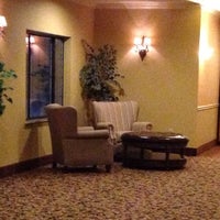 Das Foto wurde bei La Quinta Inn &amp;amp; Suites Marble Falls von Dee S. am 12/12/2013 aufgenommen