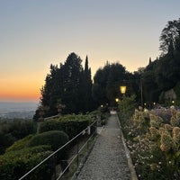 Photo taken at Belmond Villa San Michele by Aydh on 9/28/2023