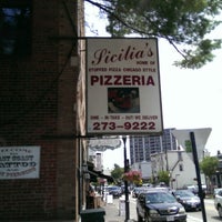 Photo taken at Sicilia&amp;#39;s Pizzeria by Dion on 7/26/2014
