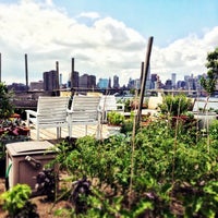 Photo taken at Eagle Street Rooftop Farms by Arlin S. on 6/27/2014