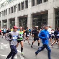 Photo taken at Bank of America Chicago Marathon by Maria P. on 10/7/2012