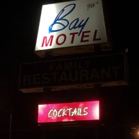Foto tirada no(a) Bay Motel &amp;amp; Family Restaurant por Murray S. em 7/23/2019