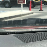 Photo taken at In-N-Out Burger by Murray S. on 5/15/2020