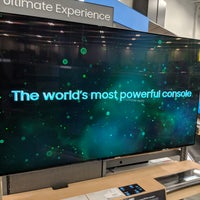 Photo taken at Best Buy by jbrotherlove on 4/21/2018