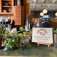 Photo taken at Stumptown Coffee Roasters by DH K. on 2/5/2024