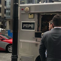 รูปภาพถ่ายที่ Pepe Food Truck [José Andrés] โดย Gary K. เมื่อ 10/3/2019