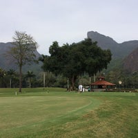 Photo taken at Itanhangá Golf Clube by Tomio S. on 10/15/2015
