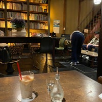 Photo taken at Cafe Bibliotic Hello! by Tomohiko T. on 6/9/2022