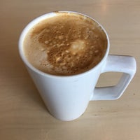 4/8/2017にKathleenがMystic Coffee Roasterで撮った写真