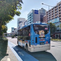 Photo taken at 南青山三丁目交差点バス停 by Hiroki K. on 8/30/2020