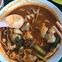 Photo taken at Top 1 Home Made Noodles by Jaclyn on 8/5/2017