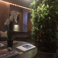 1/20/2018 tarihinde Karen A.ziyaretçi tarafından Hôtel Pershing Hall'de çekilen fotoğraf