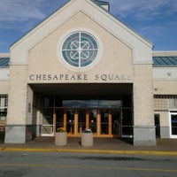 Foto tirada no(a) Chesapeake Square Mall por Chanel V. em 11/1/2012