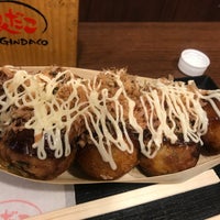 Photo taken at Gindaco by しら on 6/2/2018