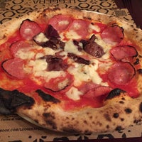 Photo taken at Leggera Pizza Napoletana by Ludmy R. on 5/8/2015