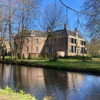 Foto diambil di Kasteel Groeneveld oleh Hans C. pada 4/19/2023