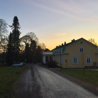 Photo taken at Kartanokylpylä Kaisankoti by Seppo Y. on 11/15/2017