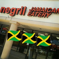 Снимок сделан в Negril The Jamaican Eatery пользователем Collin M. 6/17/2016