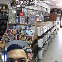 Das Foto wurde bei Comic &amp;amp; Figure Addicts von Glen C. am 8/26/2017 aufgenommen