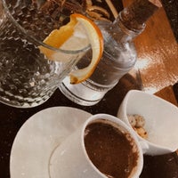Foto tirada no(a) QUB COFFEE por Elifcan B. em 2/22/2020