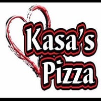 Foto tirada no(a) Kasa&amp;#39;s Pizza por Susie E. em 2/8/2017