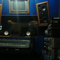 Review Natural Studio Recording