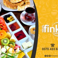 รูปภาพถ่ายที่ Fink Cafe &amp;amp; Restaurant โดย Fink Cafe &amp;amp; Restaurant เมื่อ 3/11/2015