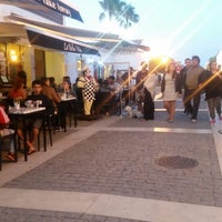 Foto diambil di La Bella Vita oleh Maggie J. pada 7/31/2016