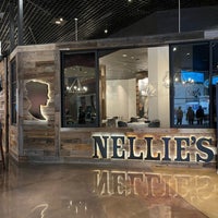 Photo taken at Nellie’s Southern Kitchen by Caroline K. on 11/1/2022