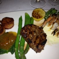 Photo taken at Morton&amp;#39;s The Steakhouse by Tina P. on 3/21/2013