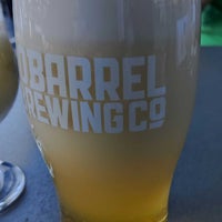 Photo taken at 10 Barrel Brewing Company by Anne M. on 5/21/2022