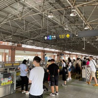 Photo taken at Yishan Road Metro Station by Shunitsu M. on 9/11/2021