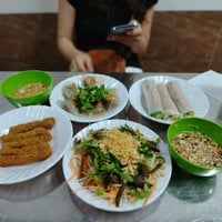 Photo taken at Nộm Hàm Long by Nam Nắn Nót on 8/3/2022