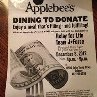 Photo taken at Applebee&amp;#39;s Grill + Bar by Rachael E. on 12/8/2012