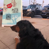 รูปภาพถ่ายที่ Mod Pizza โดย Diane W. เมื่อ 8/21/2018