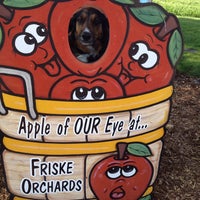 Photo taken at Friske Orchards Farm Market by Diane W. on 7/9/2015