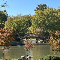 Photo taken at Missouri Botanical Garden Japanese Garden by Diane W. on 10/18/2022