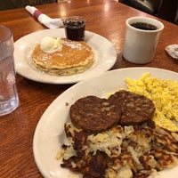 Photo taken at Golden Apple Grill &amp;amp; Breakfast House by Cory M. on 1/21/2018