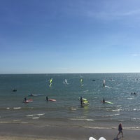 รูปภาพถ่ายที่ Surf4you International Windsurfing School โดย ola b. เมื่อ 1/9/2018