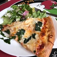 5/3/2017 tarihinde Andrea H.ziyaretçi tarafından North End Pizzeria'de çekilen fotoğraf