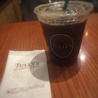 Photo taken at Tully&amp;#39;s Coffee by Toshikazu H. on 8/2/2018