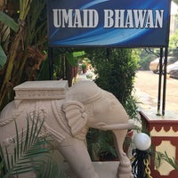 Foto scattata a Hotel Umaid Bhawan da Chris T. il 10/9/2017