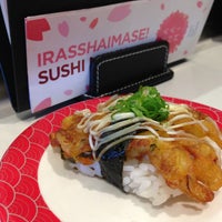 รูปภาพถ่ายที่ Hanami Sushi Bar + Dining โดย KING M. เมื่อ 3/23/2013