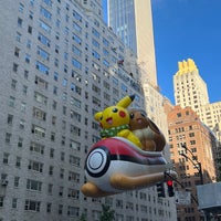 Photo taken at Macy&#39;s Thanksgiving Day Parade by Tom W. on 11/24/2022