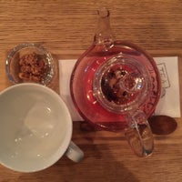 Foto tirada no(a) Tea or Coffee por Valery T. em 11/14/2016