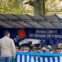 Photo taken at Marché Baudoyer by Gilles M. on 10/15/2022