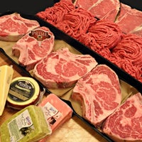 รูปภาพถ่ายที่ Midtown Butcher Shoppe โดย Greg W. เมื่อ 10/20/2012