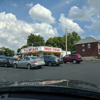 Photo taken at Ted Drewes Frozen Custard by Laurence B. on 8/21/2017