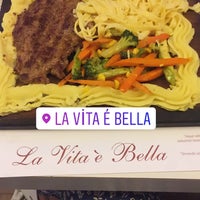 Photo taken at La Vita é Bella Cafe by M.Ç 👮🏻‍♀️ on 8/6/2019